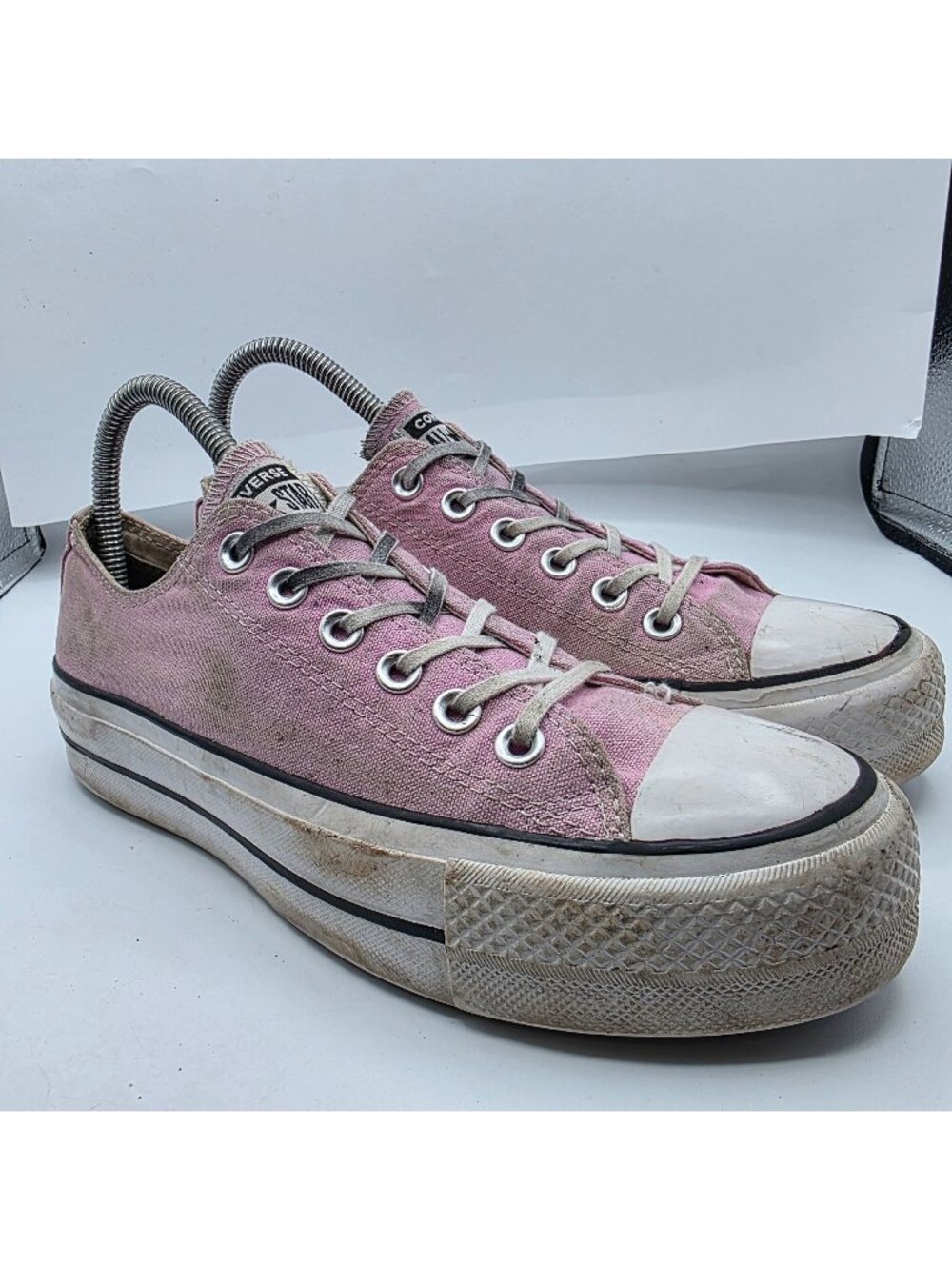 Converse Chuck Taylor All Star Womens Size 7.5 Pink Casual Low Top Shoes